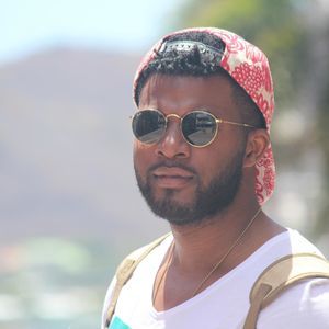 Meet your Posher, Dwayne